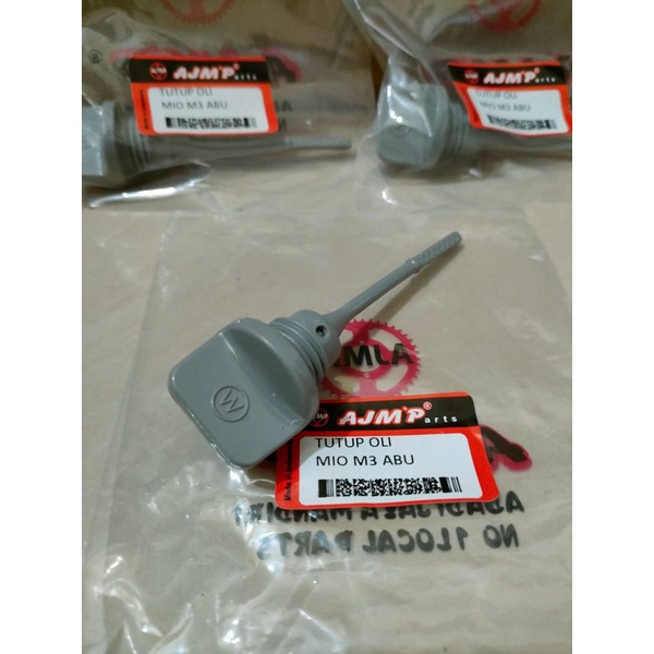 tutup oli atas / colokan oli Mio M3