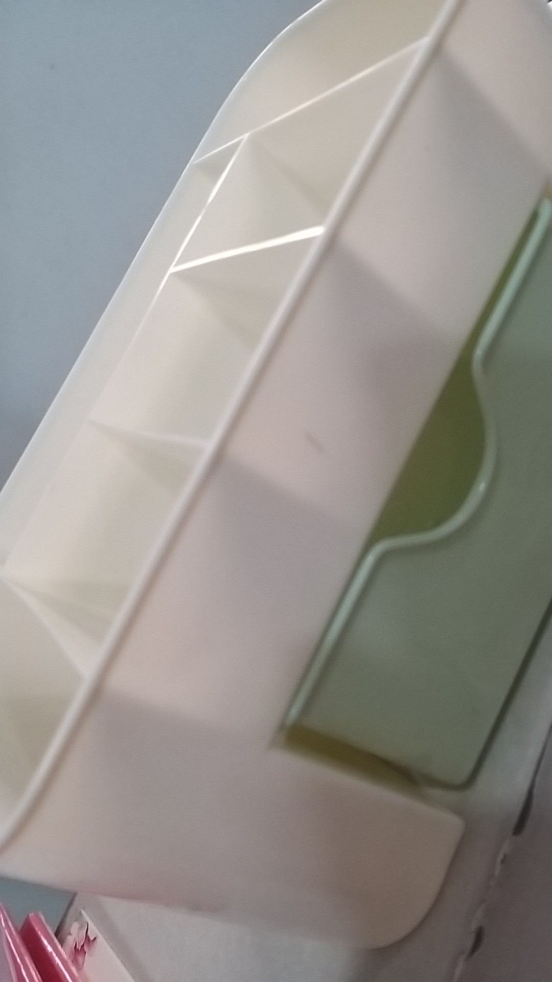 Kotak Rak Penyimpanan Alat Tulis Kosmetik