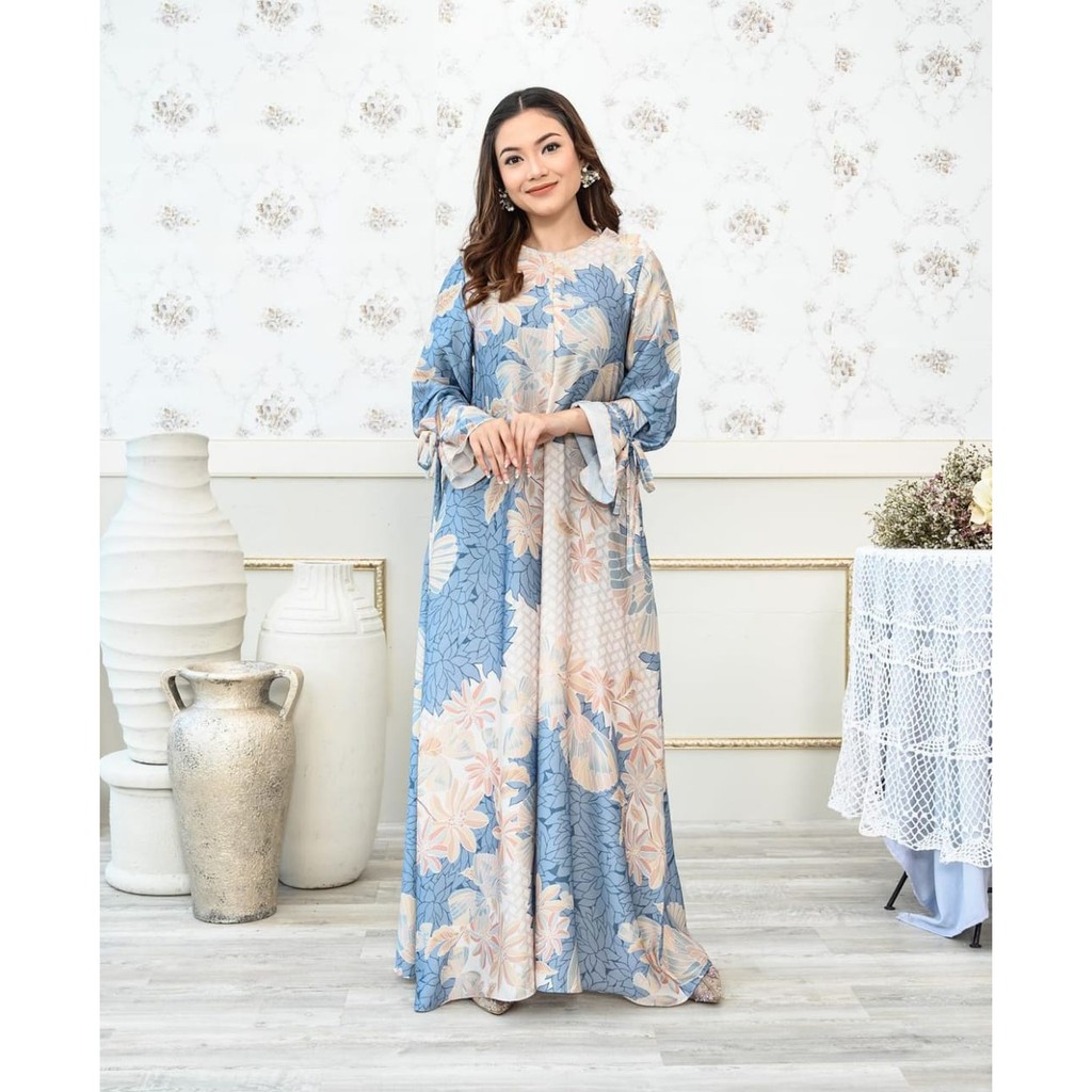 Alyssa Dress Sapphire by Wearing Klamby