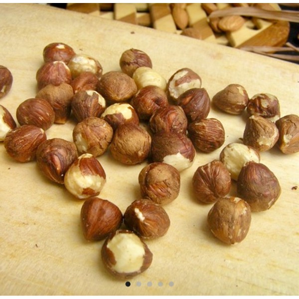 

Raw Hazelnut (kacang hazelnut mentah) 250g