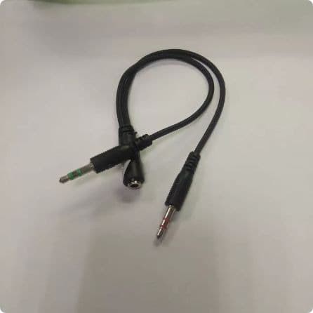 Kabel Audio Aux 3.5mm Splitter 1 female To 2 Male Cable Spliter aux