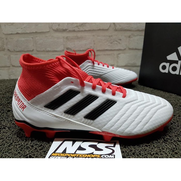 Dijual Sepatu bola Adidas Predator 18 3 FG Original CM7667 Berkualitas