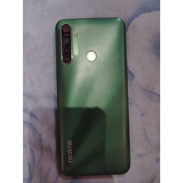 Realme 5i 4/128 GB bekas kondisi mesin mati