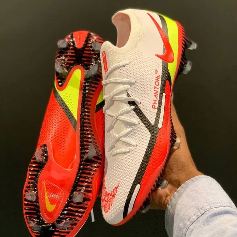 Sepatu Bola Nike Phantom GT II Elite Motivation Pack FG-7
