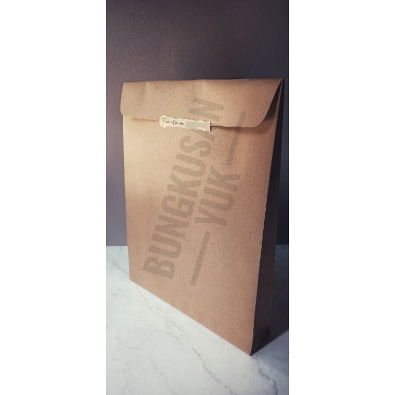 

Paperbag kantong kertas a4+