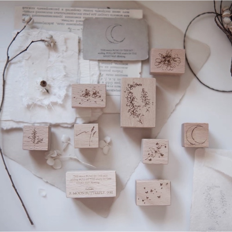 

Jeenzaa Zoey Small Moon Rubber Stamp