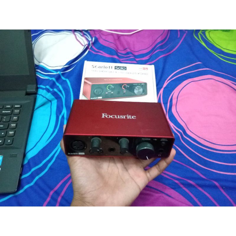 Souncard focusrite solo 3rd Generation (BEKAS)