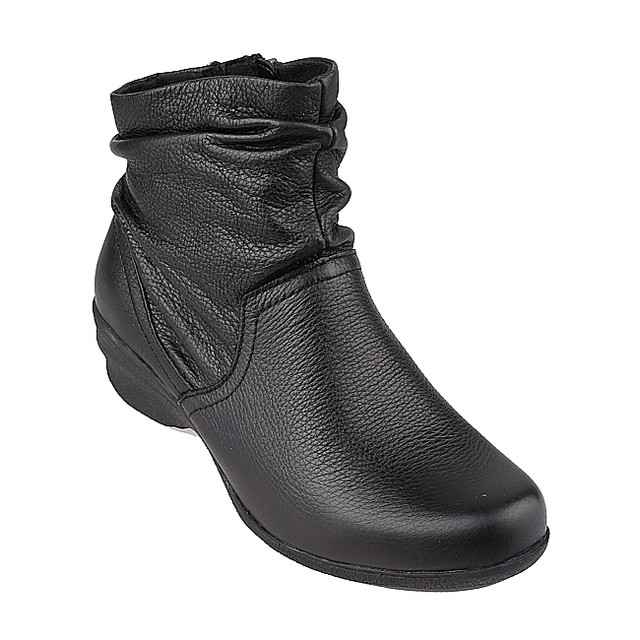 Hush Puppies Sepatu Boots Wanita Arabell Mid Boot Black