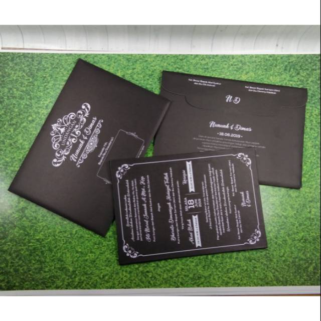 

Undangan Soft Cover Amplop