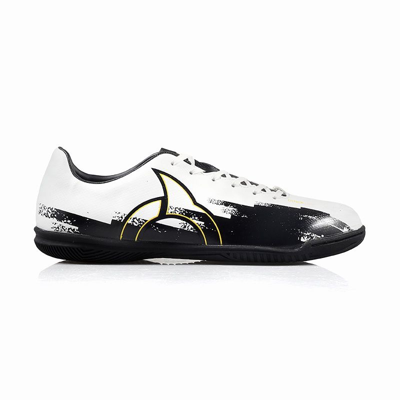 ORTUSEIGHT SEPATU FUTSAL OCTANE IN