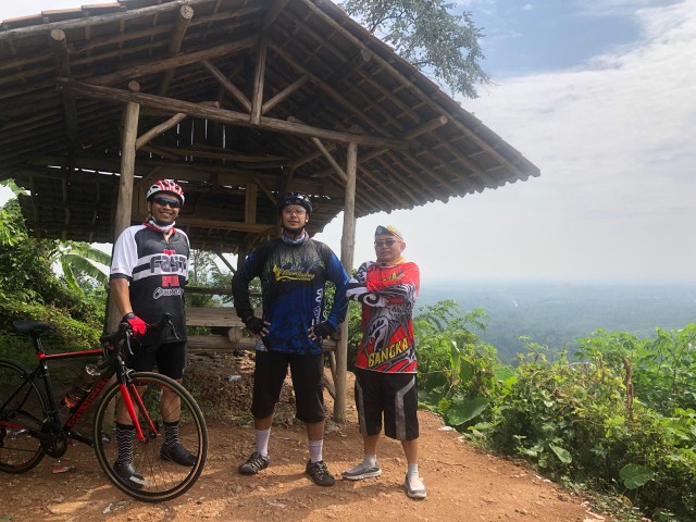 Cobek Batu Asli Bubut Termurah 22cm & Ulekan