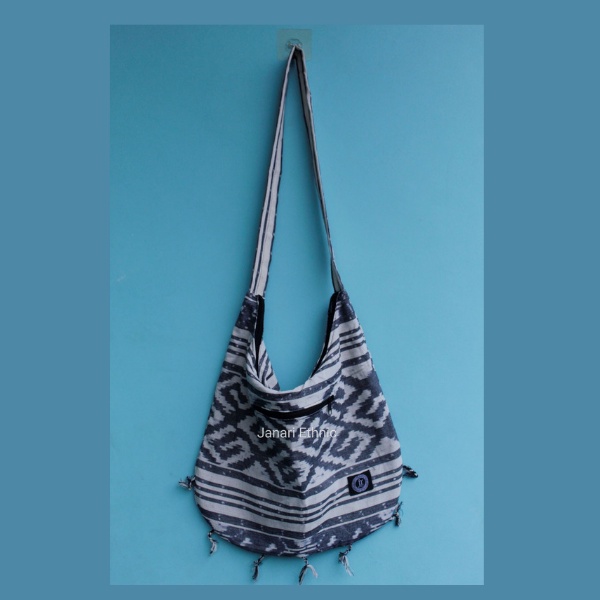 Tas Asli Tenun / Tas Lombok / Tas Selempang Lombok / Tas Tenun / Sling Bag Etnik Tenun - Free Gelang