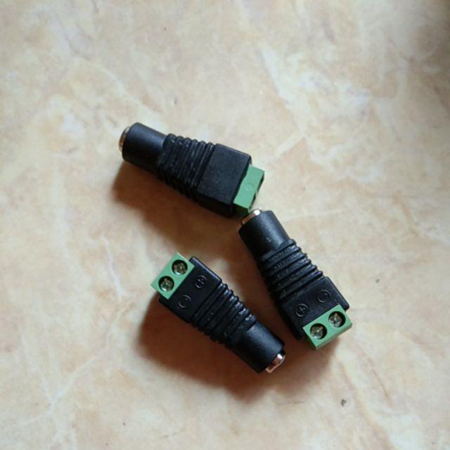 Jack Dc Konektor Female Untuk Pompa Dc/cctv