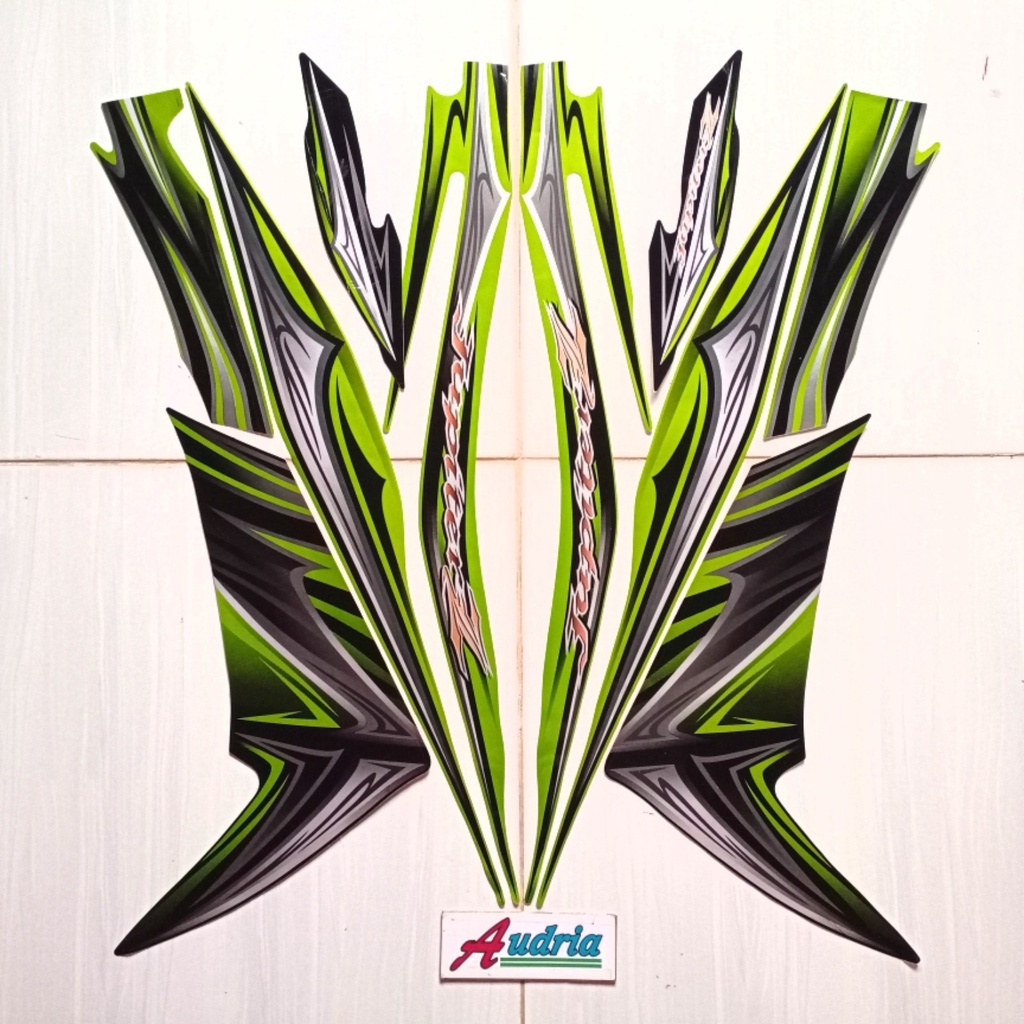 Striping lis stiker body motor Yamaha Jupiter Z 2011 Hijau