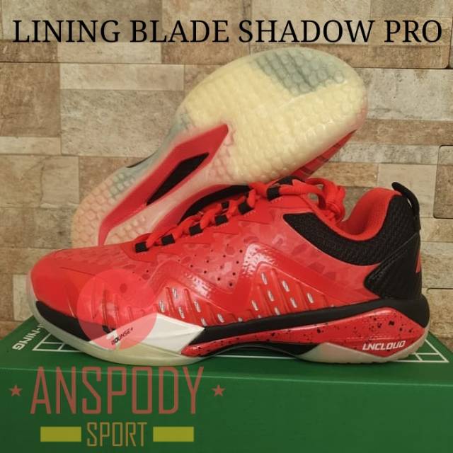 SEPATU BADMINTON LINING BLADE SHADOW PRO