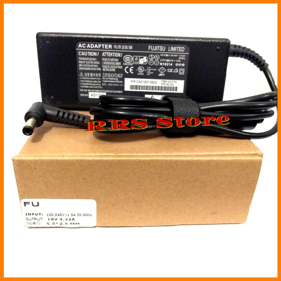 Adaptor Charger Laptop Fujitsu Lifebook C1000 C2000 C6000 E2000 E4000 E6000 E7000 E8000  LH531 BH531 SH531 LH 531 LH532 A512 A530  V8010 V8210 19V 4.22A 5.5X2.5MM