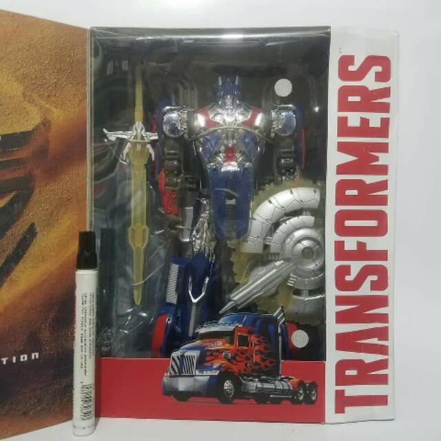 mainan transformer 
transformers optimus prime first edition
leader class
by hasbro
bisa transfor