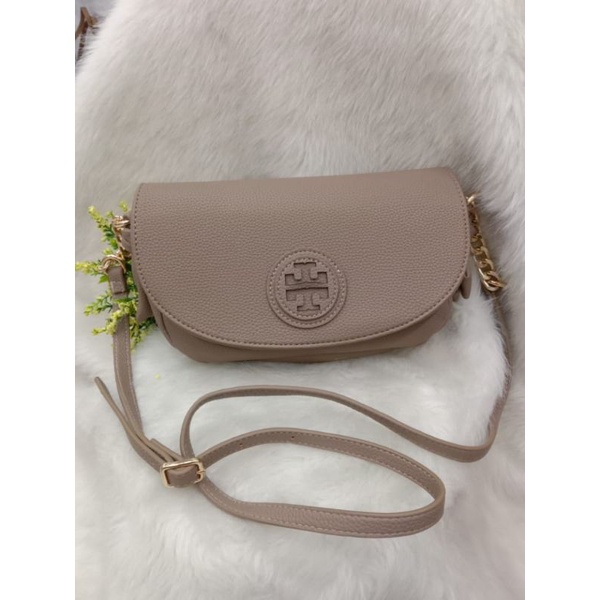 tas fashion import Tory slingbag,Tory oval selempang