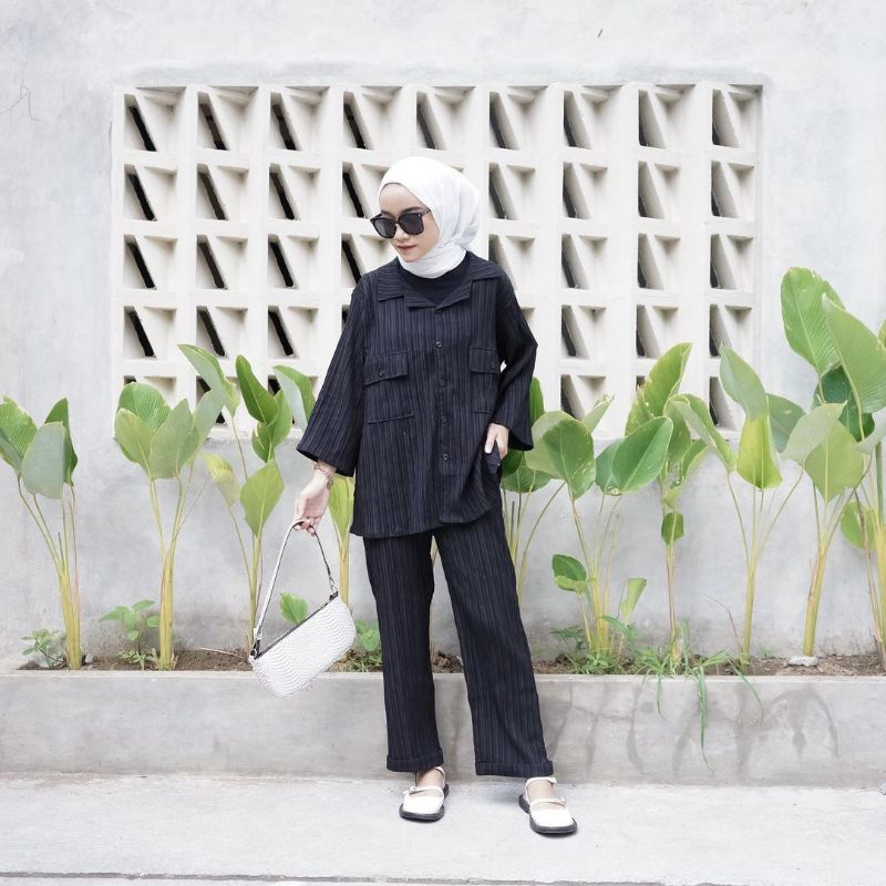 Rumi Set by Locana Label