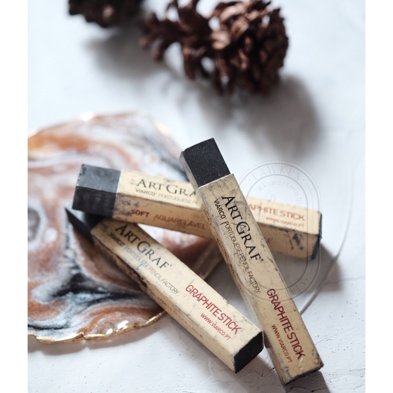 

Artgraf Water-Soluble Graphite Stick