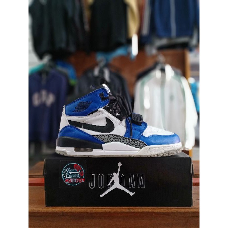Jordan  Legacy 312 'Storm Blue