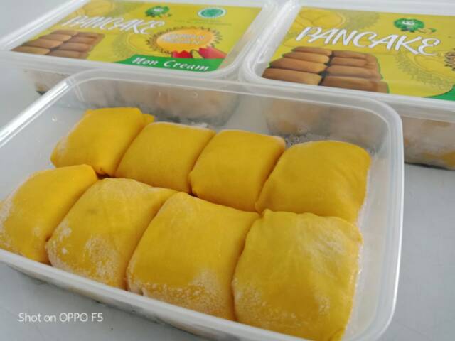 

RK12 Pancake durian non cream isi 8