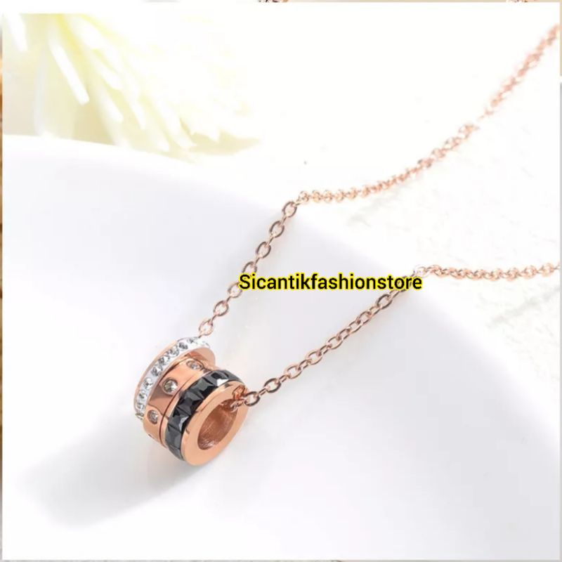 KALUNG TITANIUM WANITA TERBARU TERLARIS ANTI KARAT SELAMANYA KALUNG WANITA KOREA KEKINIAN MEWAH LIONTIN RING RANTAI NURI KALUNG TITANIUM PLUS LIONTIN