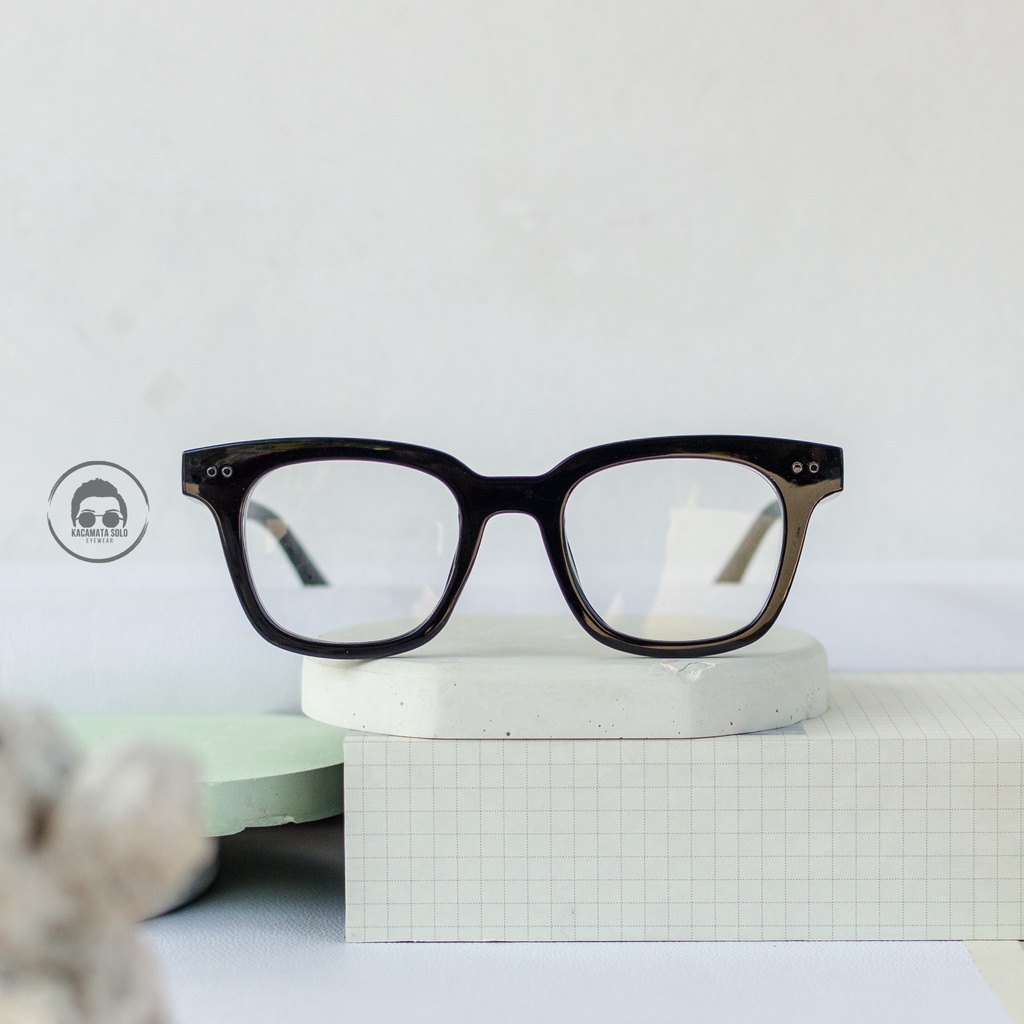 FRAME KACAMATA TEBAL KOTAK - KAMANDAKA 05