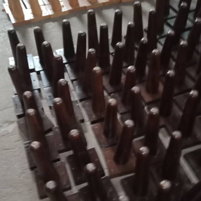 Kaki sofa 15cm warna coklat salak