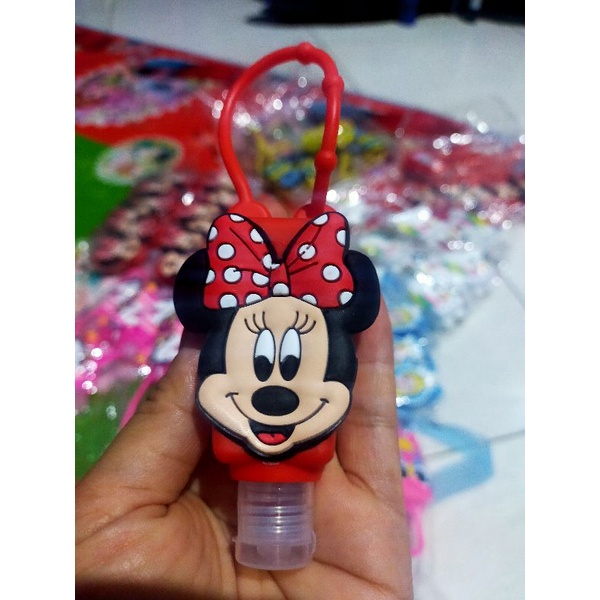Hand sanitizer gantung karakter