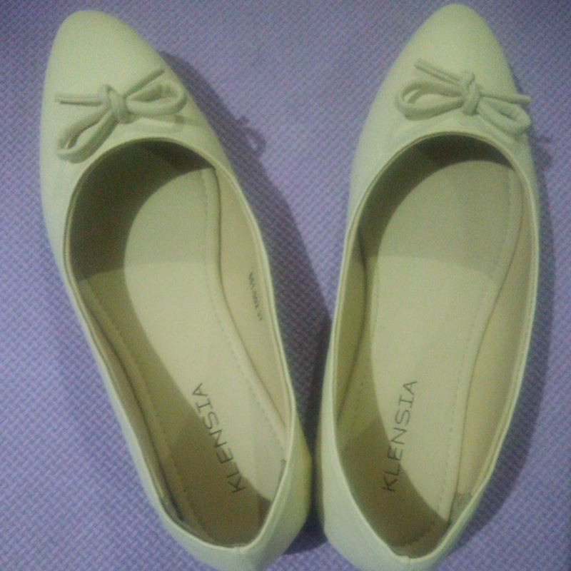 sepatu perempuan klensia