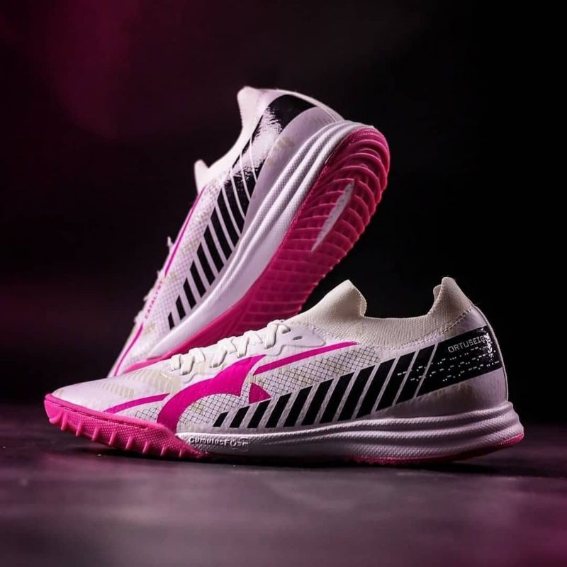 ORTUSEIGHT CATALYST LIBERTE SE IN ORTRED/WHITE/GOLD