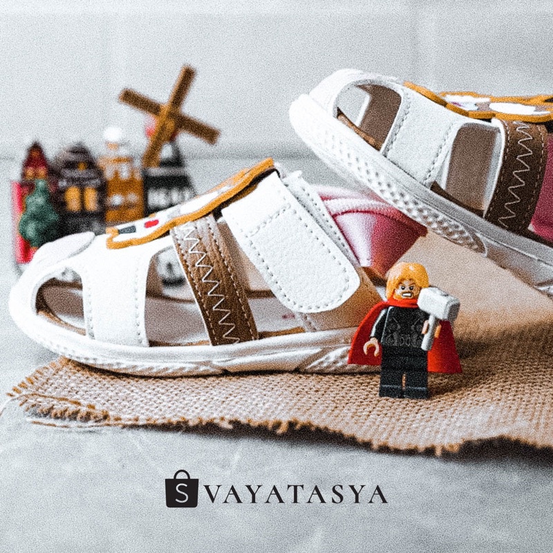 Vayatasya Karenina | yellowcow Sandal slip-on Anak cute