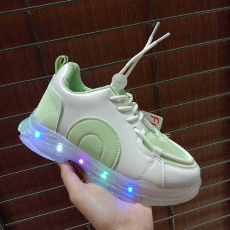 Fladeo Kids Sneaker Anak cewek/cowok LED ( BISA NYALA ) SEPATU ANAK LAMPU / Terbaru (31-35)