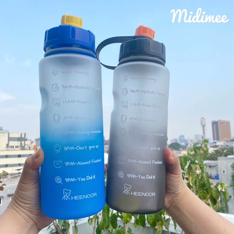 Botol Minum Warna Gradasi ramah lingkungan dengan ukuran 1700ml