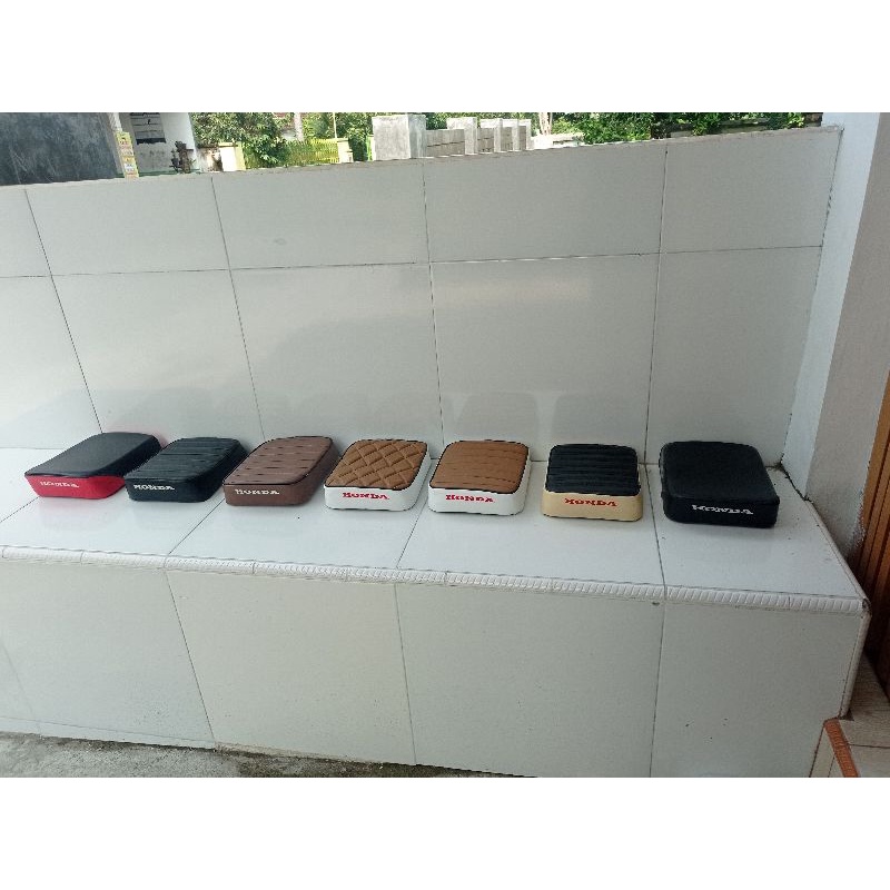 Jok pisah bagian belakang C70 c50