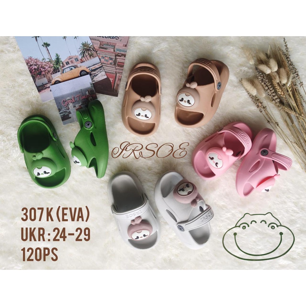 IR-307K Sandal Selop Anak Perempuan Tali Belakang Motif Boneka Bisa Putar Merek Irsoe Ukuran 24-29