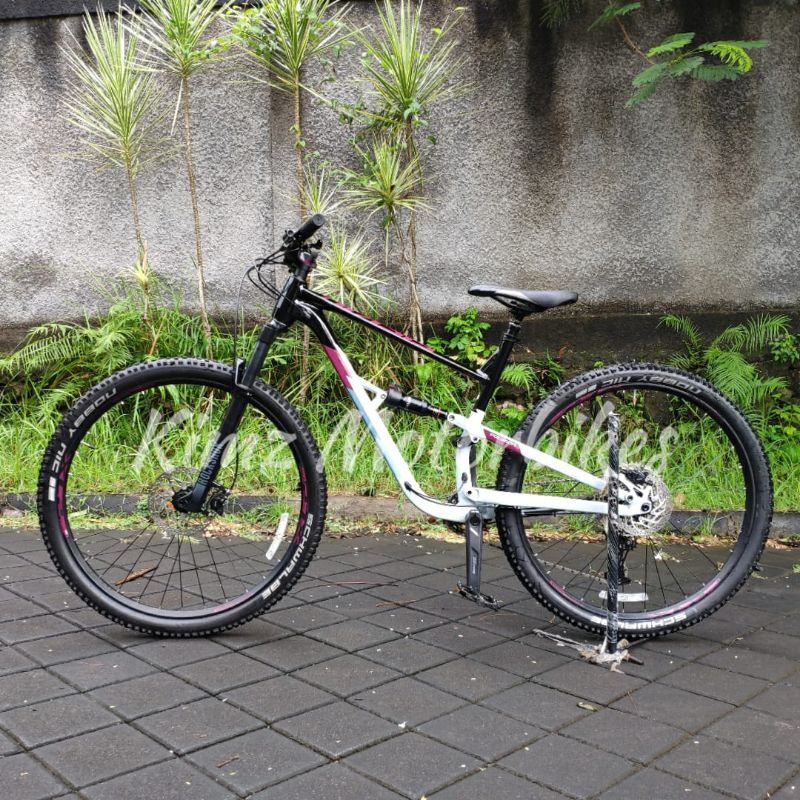 sepeda Polygon Siskiu D7