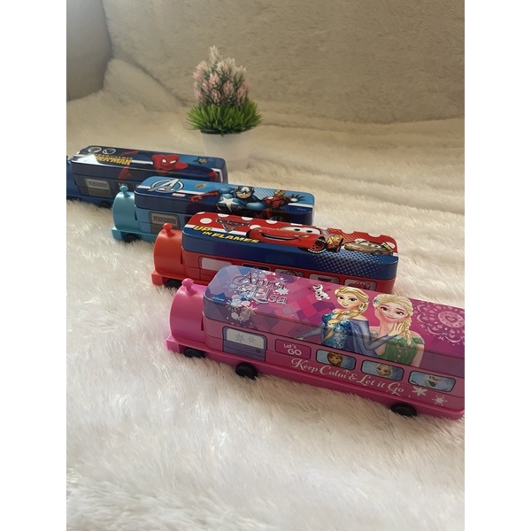 

Tempat Pensil Mobil Truck Tepak Pensil susun