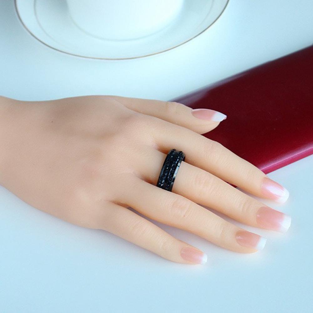 Cincin Band Nanas Fashion Tunangan Titanium Pria Wanita Hitam Cz