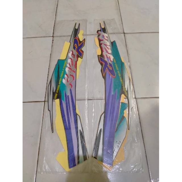 Striping sticker lis standar kawasaki kaze ungu hijau