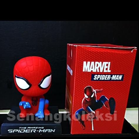 Hiasan Mainan Pajangan Mobil Dashboard Kepala Goyang Spiderman Figure