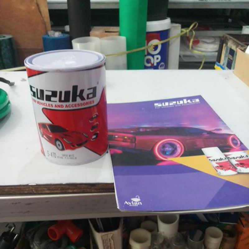 Cat Suzuka duco finishing. cat suzuka cat mobil warna kaleng. car suzuka 1/4. cat suzuka 1 kg
