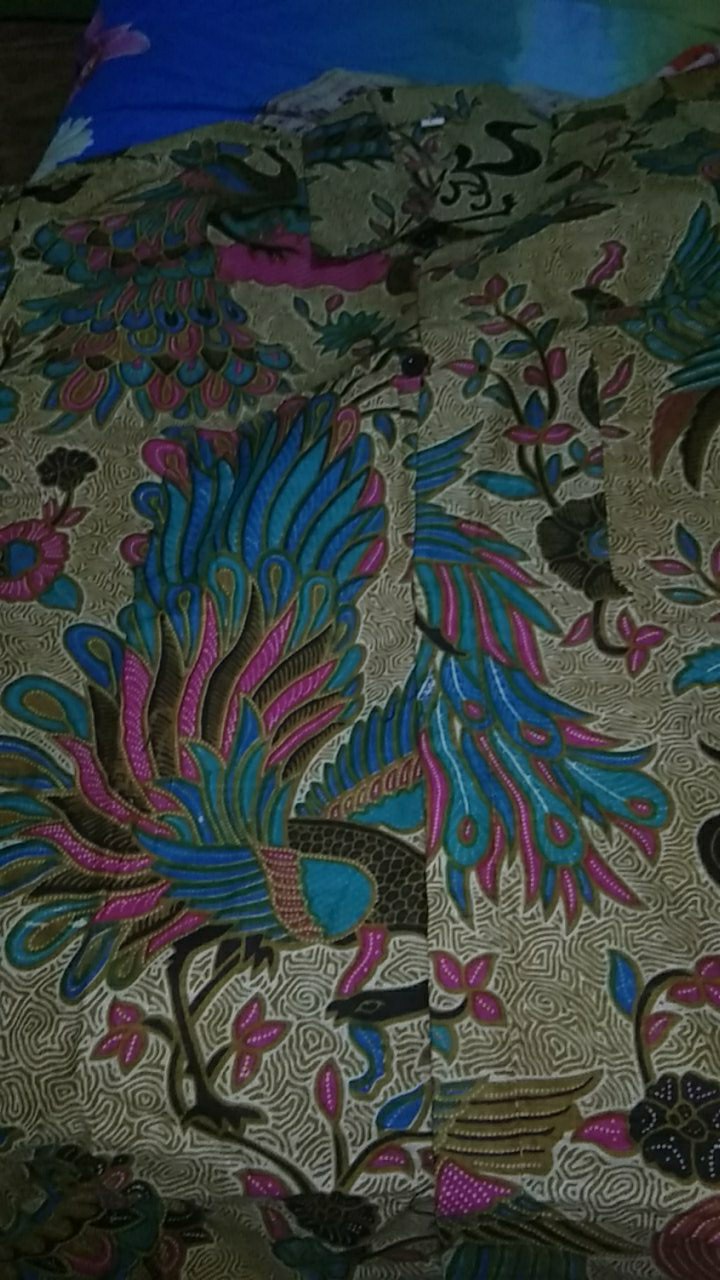 Kemeja Batik Pria Lengan Panjang Motif Merak Tosca