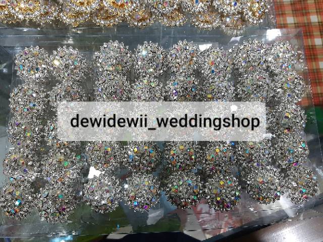 Giwang Pengantin / Anting