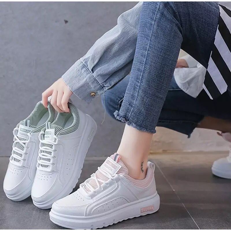 Sepatu Sneakers Wanita Modis Sneakers Wanita Flat Bersirkulasi Anti Slip Import 1077-4