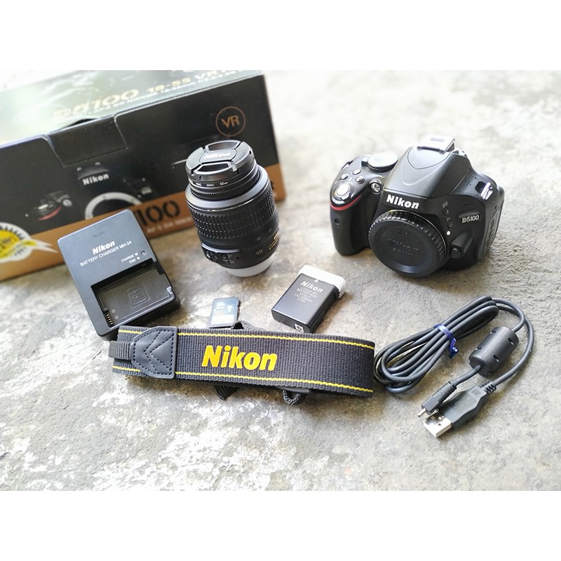 NIKON D5100 BEKAS