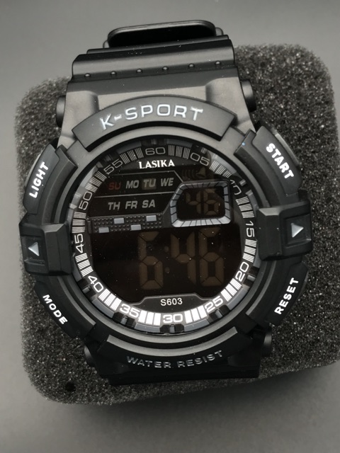 Jam Tangan Sporty Digital Anti Air 50M