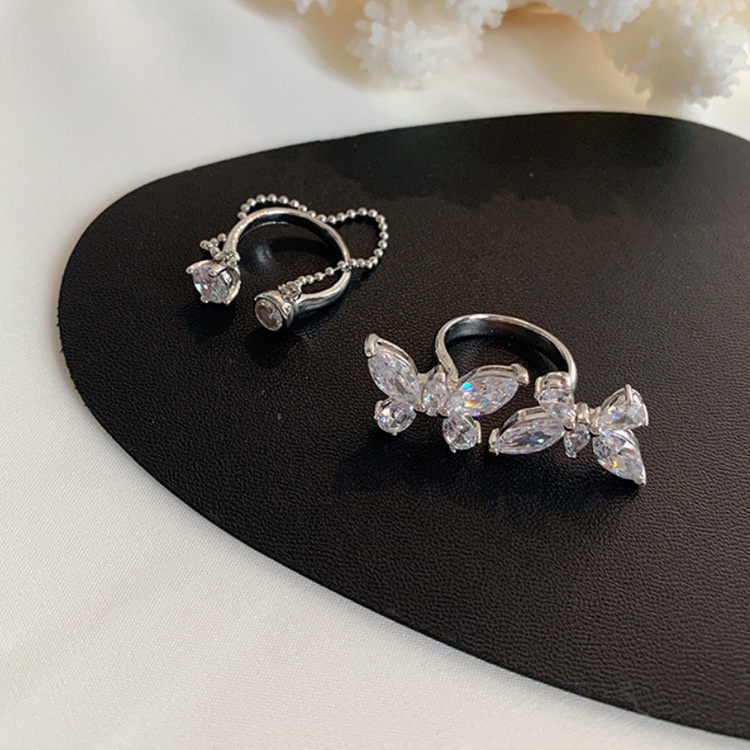 1 Set Cincin Butterfly Adjustable Aksen Berlian Imitasi Untuk Wanita