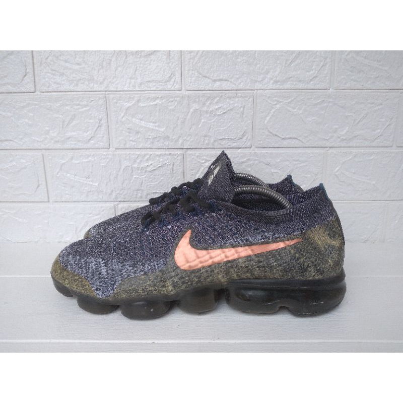 size 1 vapormax